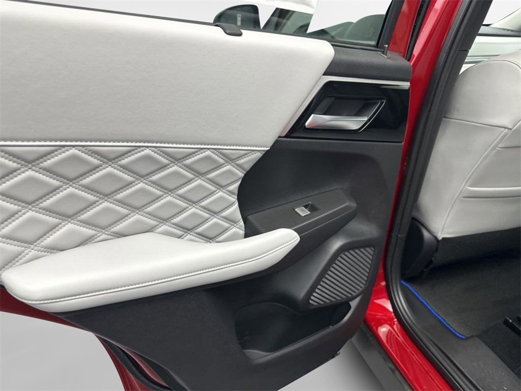 New 2025 Mitsubishi Outlander SEL image 8