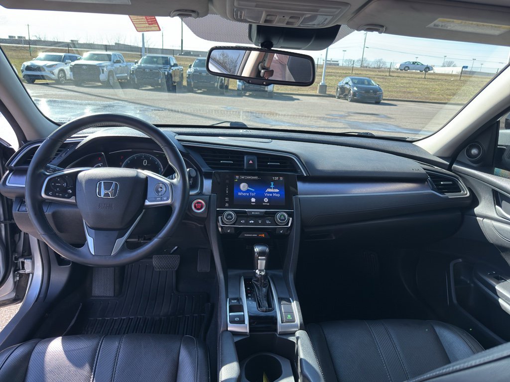 Used 2017 Honda Civic Touring image 12