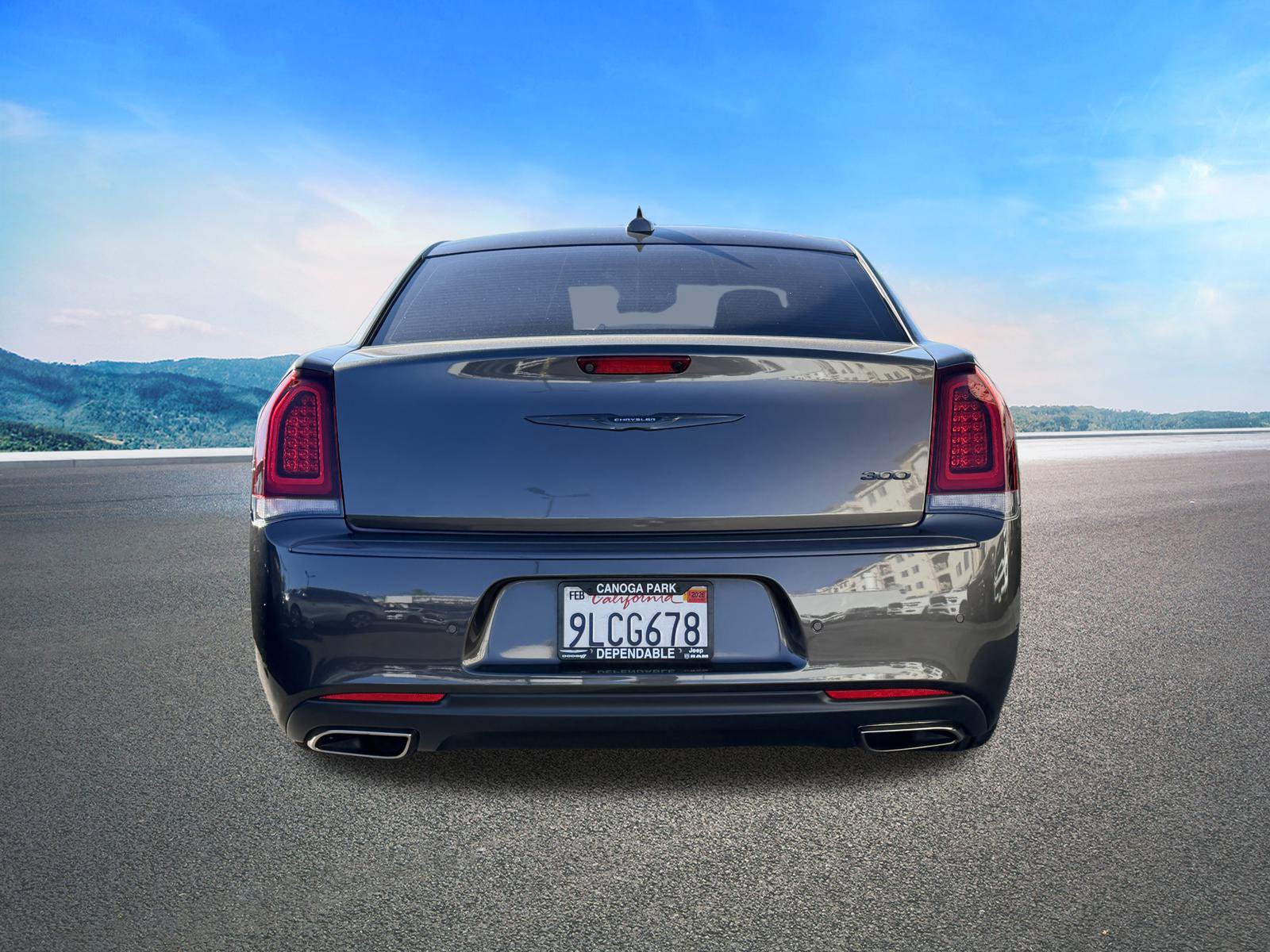 Certified 2023 Chrysler 300 Touring L w/ Popular Equipment Group image 9