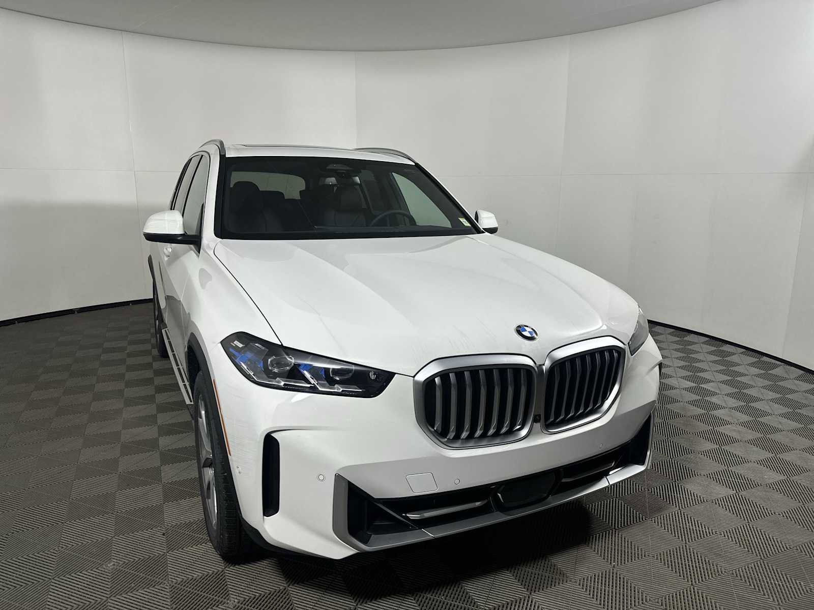 New 2026 BMW X5 xDrive40i image 6