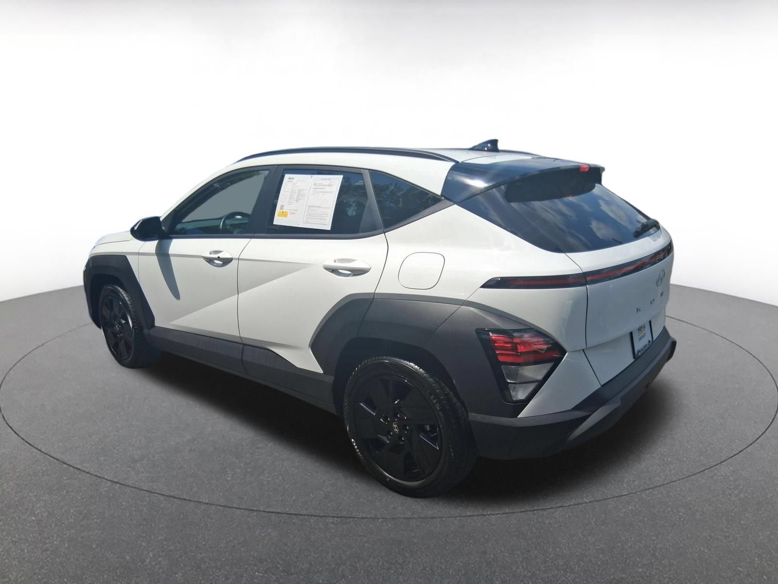 Used 2026 Hyundai Kona SEL Sport FWD image 11