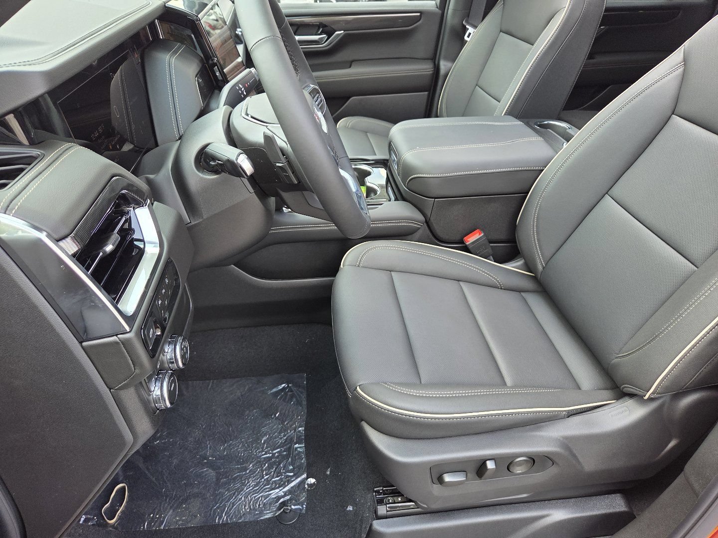 New 2026 GMC Yukon XL Elevation w/ Technology Package AWD/4WD image 28