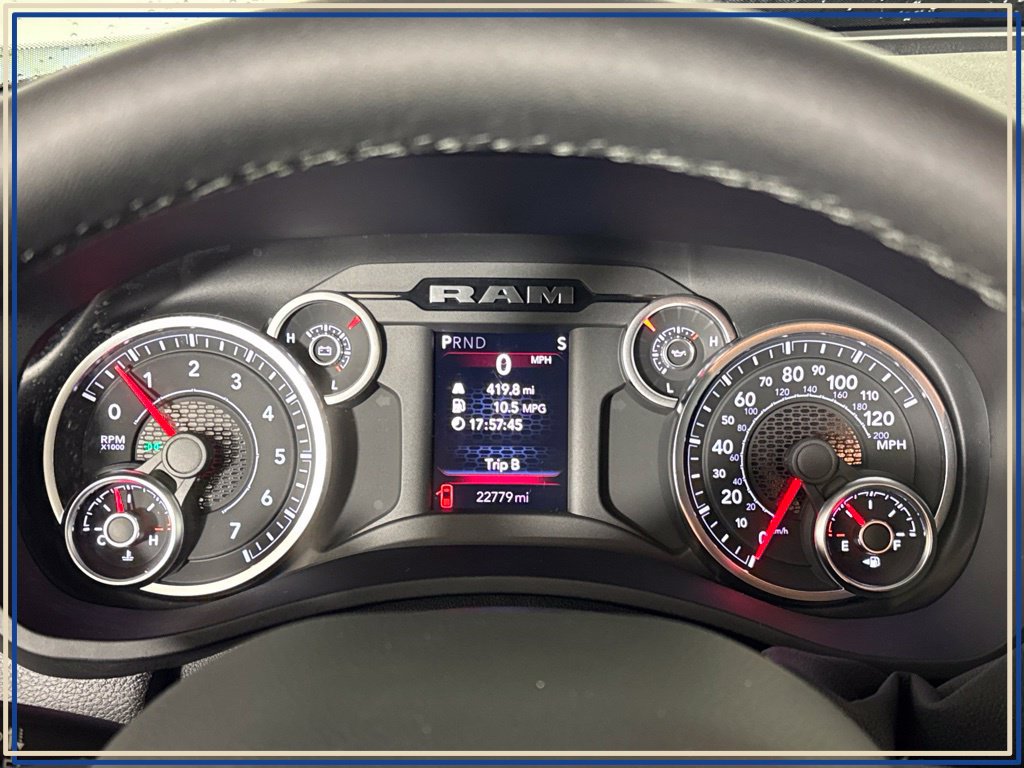 Used 2025 RAM 2500 Big Horn AWD/4WD image 23