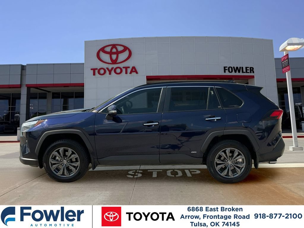 Used 2023 Toyota RAV4 Limited AWD/4WD image 3