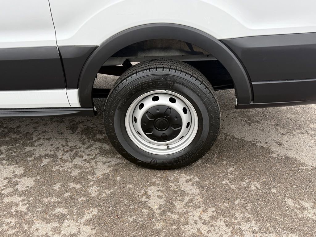 Used 2020 Ford Transit 250 Low Roof image 41