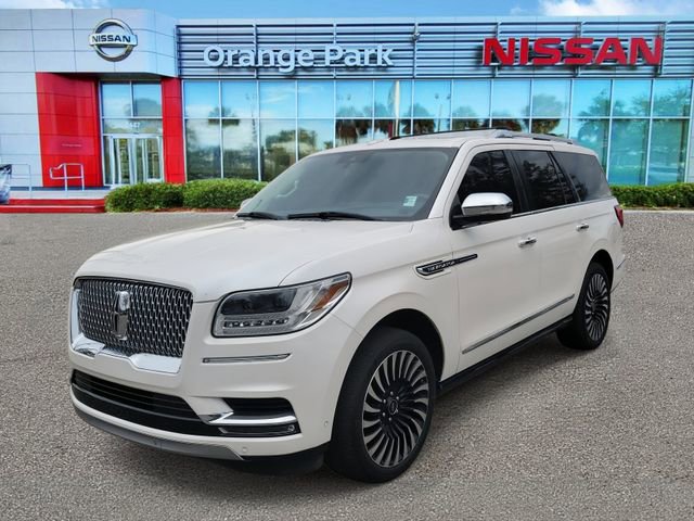 Used 2018 Lincoln Navigator Black Label w/ Cargo Package image 4
