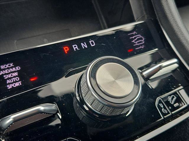 Used 2022 Jeep Grand Cherokee Summit w/ Luxury Tech Group V AWD/4WD image 11