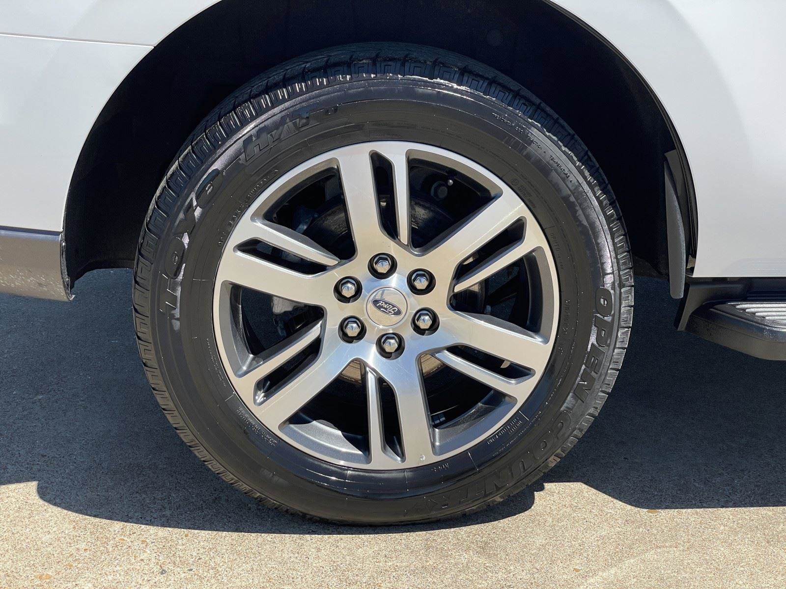 Used 2024 Ford Expedition Limited RWD image 60