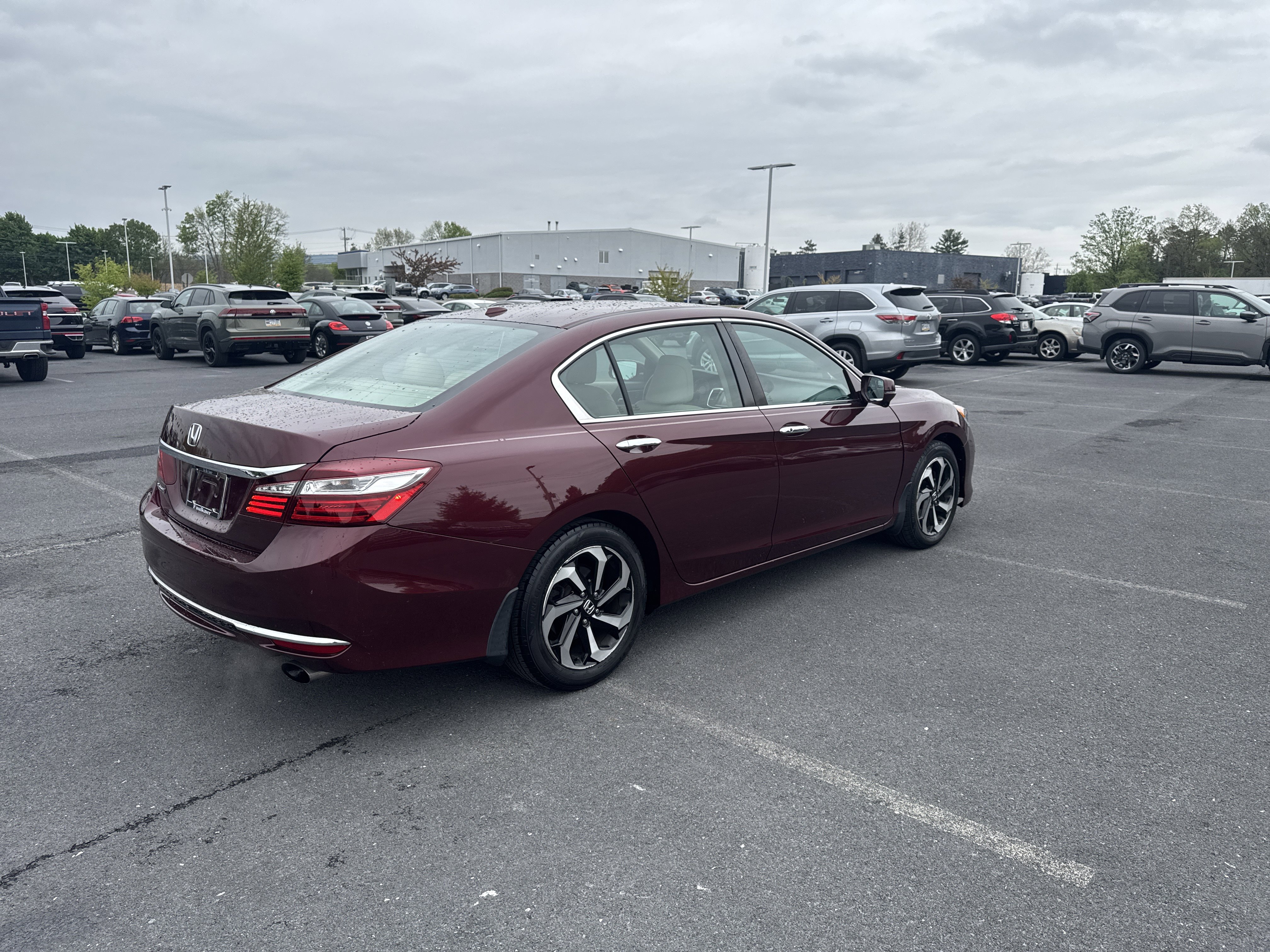 Used 2016 Honda Accord EX-L image 25