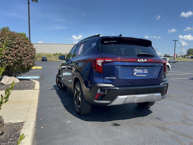 Used 2024 Kia Seltos EX image 5