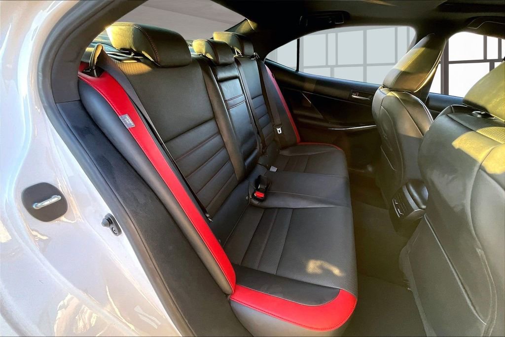 Used 2019 Lexus IS 300 image 24