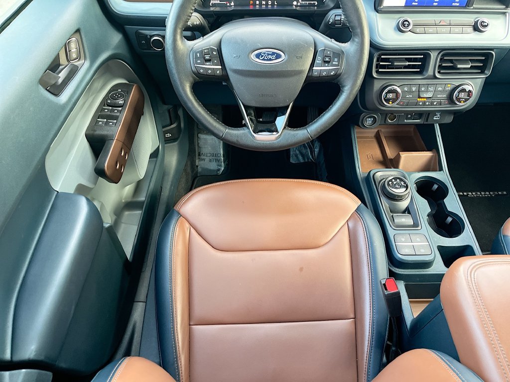 Used 2022 Ford Maverick Lariat w/ Lariat Luxury Package FWD image 22