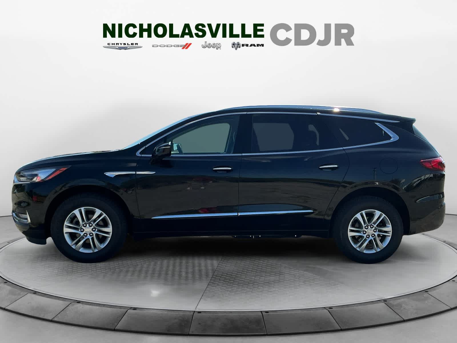 Used 2020 Buick Enclave Essence w/ LPO, Floor Liner Package FWD image 2