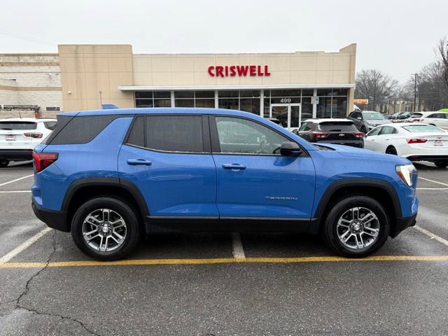 Used 2025 GMC Terrain Elevation image 9