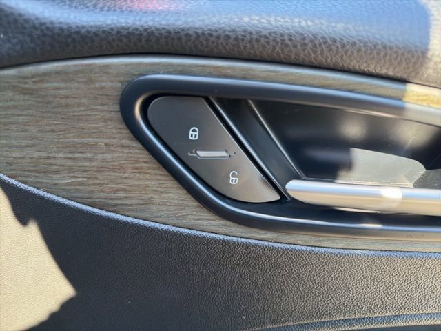 Used 2019 Alfa Romeo Stelvio Ti image 15