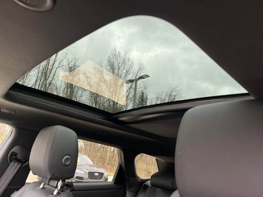 New 2026 Land Rover Range Rover Evoque S image 17