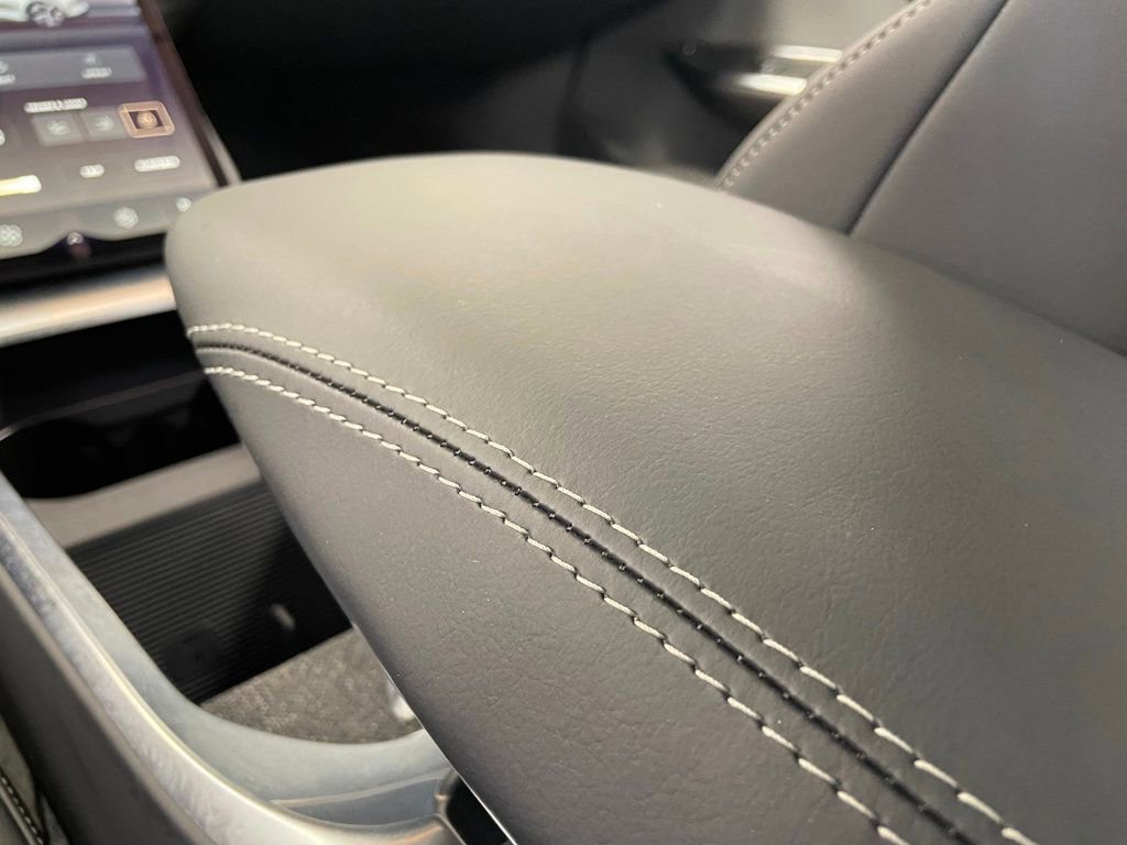 Used 2025 Lucid Air Touring AWD/4WD image 43