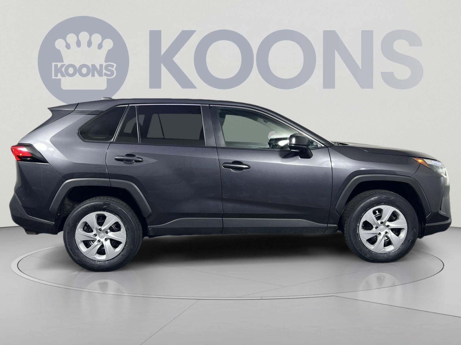 Used 2025 Toyota RAV4 LE AWD/4WD image 8