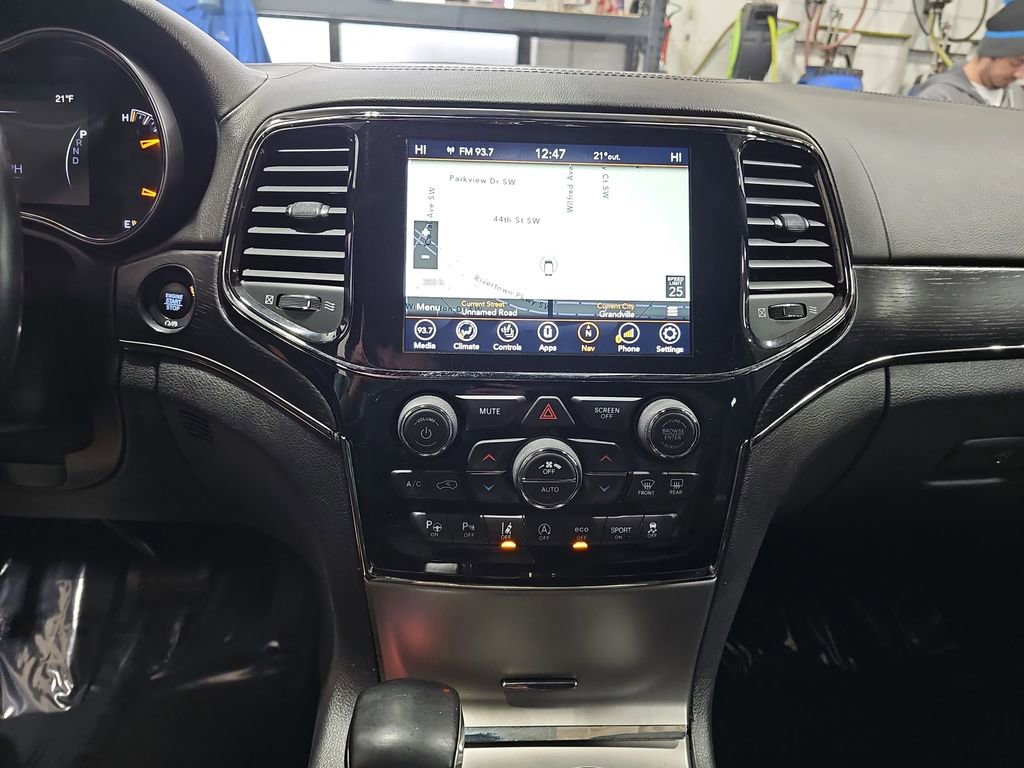 Used 2021 Jeep Grand Cherokee High Altitude image 20