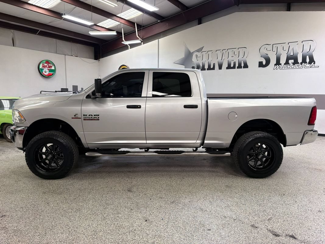 Used 2016 RAM 2500 Tradesman w/ Chrome Appearance Group AWD/4WD image 3