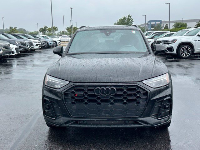 Used 2024 Audi SQ5 Premium Plus w/ Premium Plus Package AWD/4WD image 2