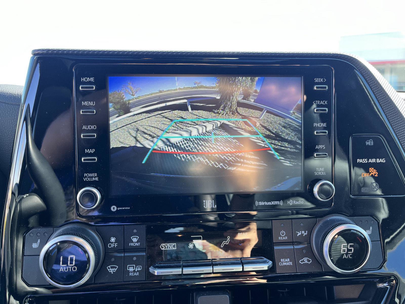 Certified 2022 Toyota Highlander XSE image 36