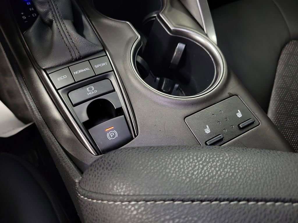 Used 2024 Toyota Camry XSE w/ Cold Weather Package image 16