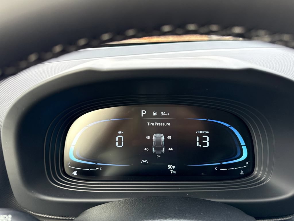 New 2026 Hyundai Venue SEL FWD image 21
