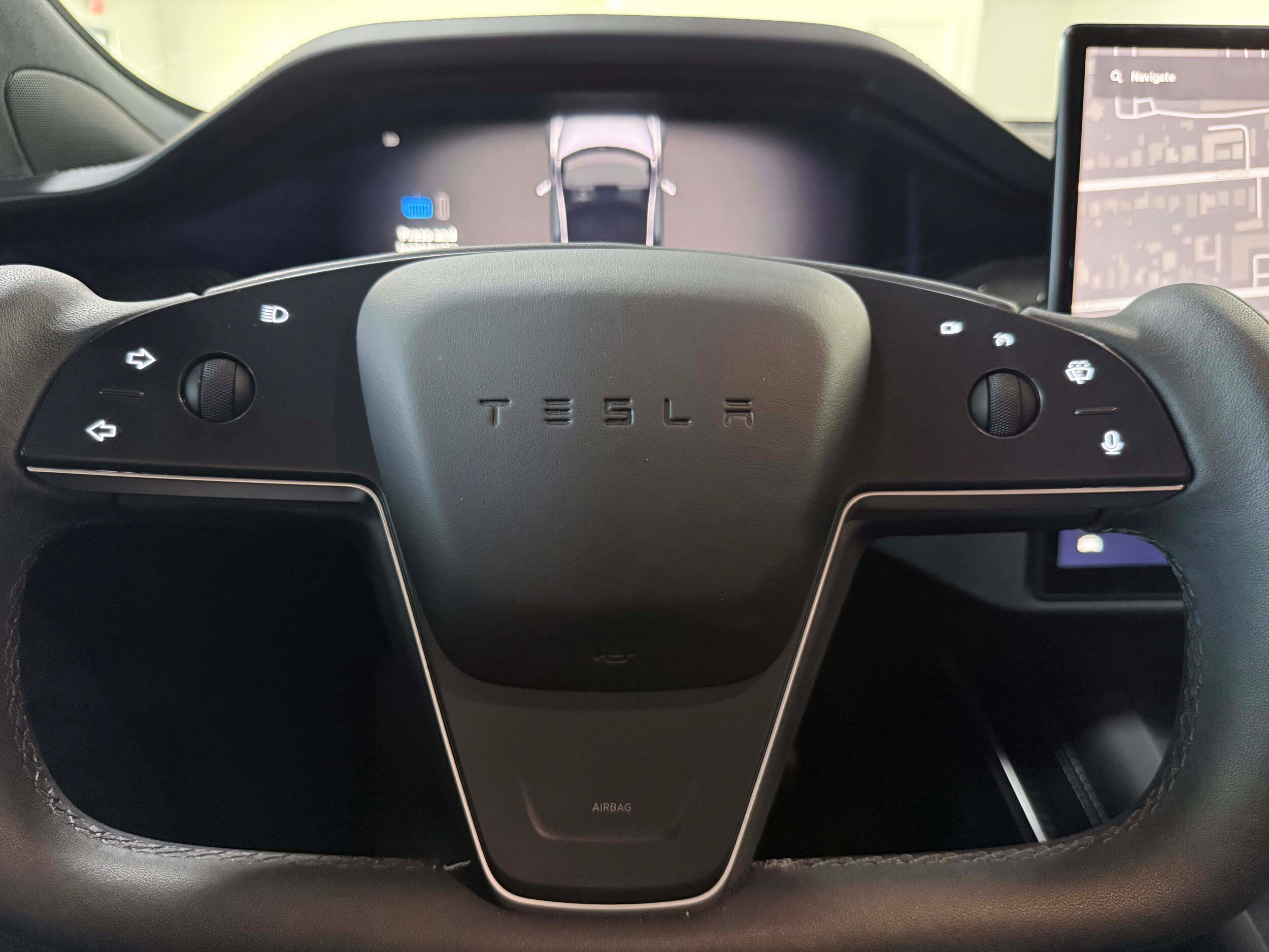 Used 2022 Tesla Model S Plaid AWD/4WD image 17