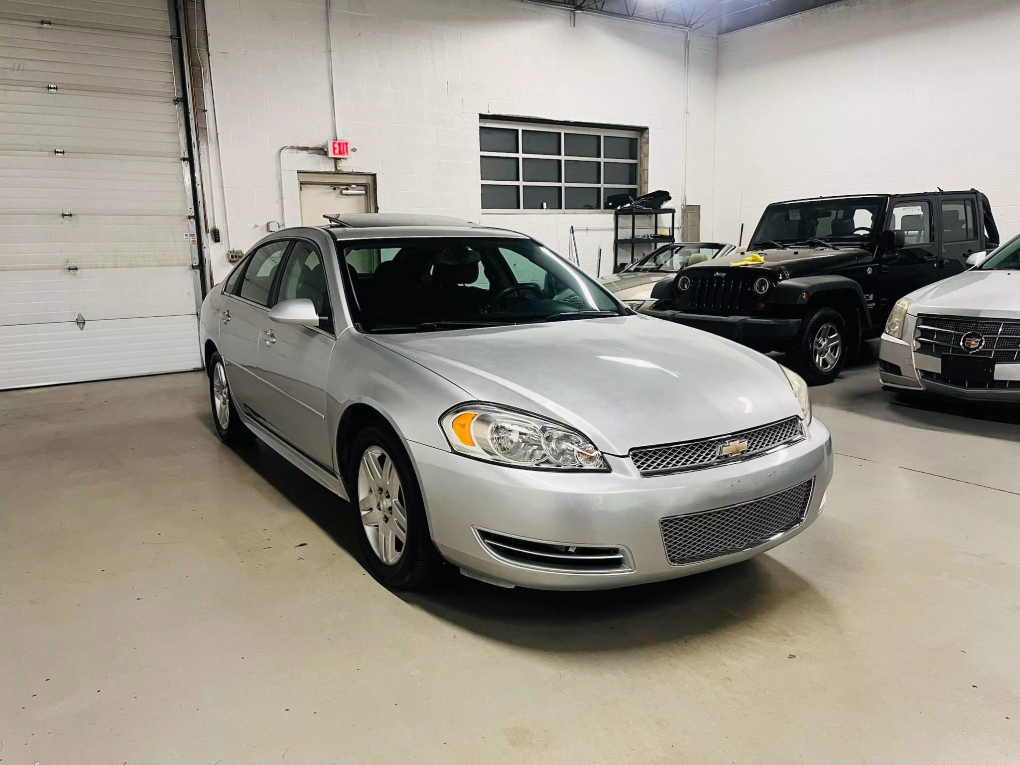 Used 2014 Chevrolet Impala LT w/ LT Sunroof Package image 3