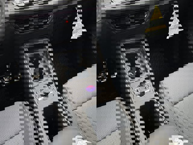 New 2026 Volkswagen Tiguan SE R-Line image 18