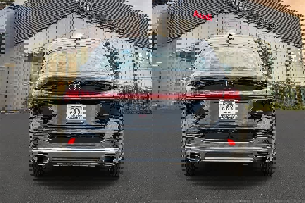 Used 2025 Audi A5 2.0T Premium Plus w/ Premium Plus image 5