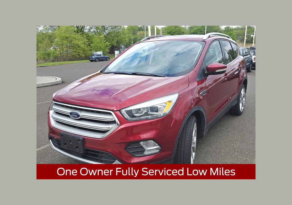 Used 2019 Ford Escape Titanium AWD/4WD image 1