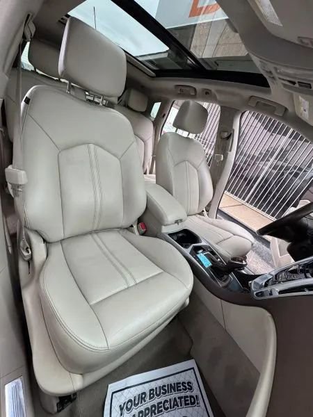 Used 2015 Cadillac SRX Premium w/ Driver Assist Package AWD/4WD image 21