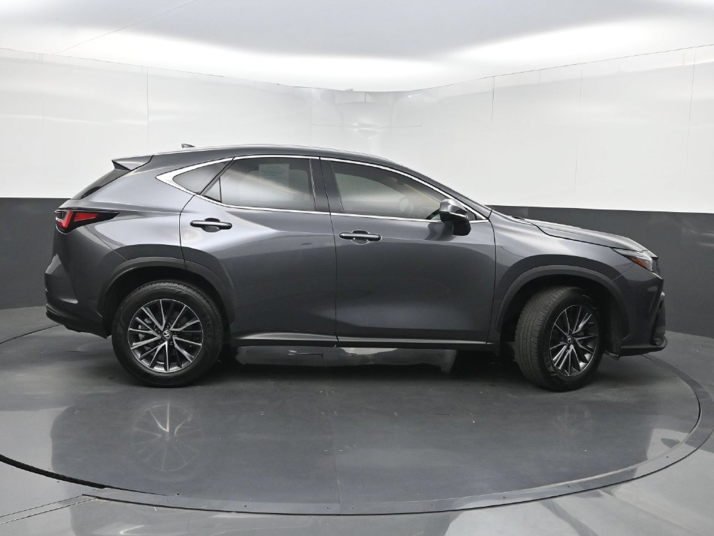 Used 2024 Lexus NX 250 FWD w/ Towing Package (2000 Lbs) image 42