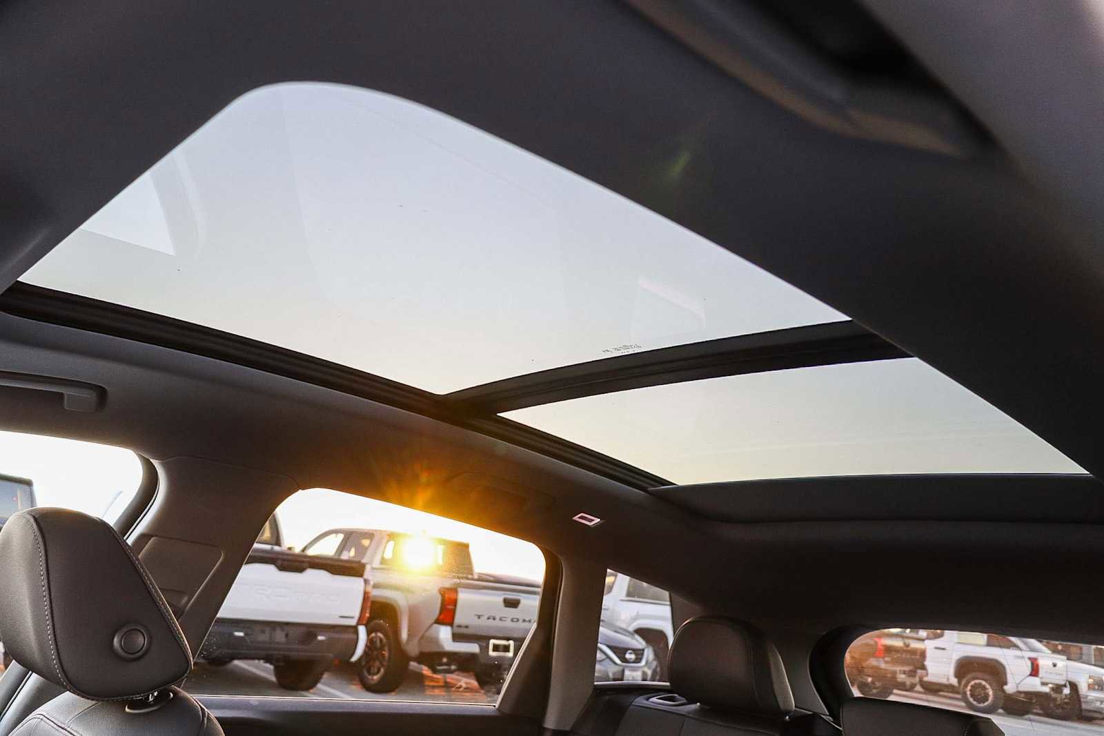 Used 2025 Audi Q6 e-tron Premium Plus w/ Premium Plus image 33