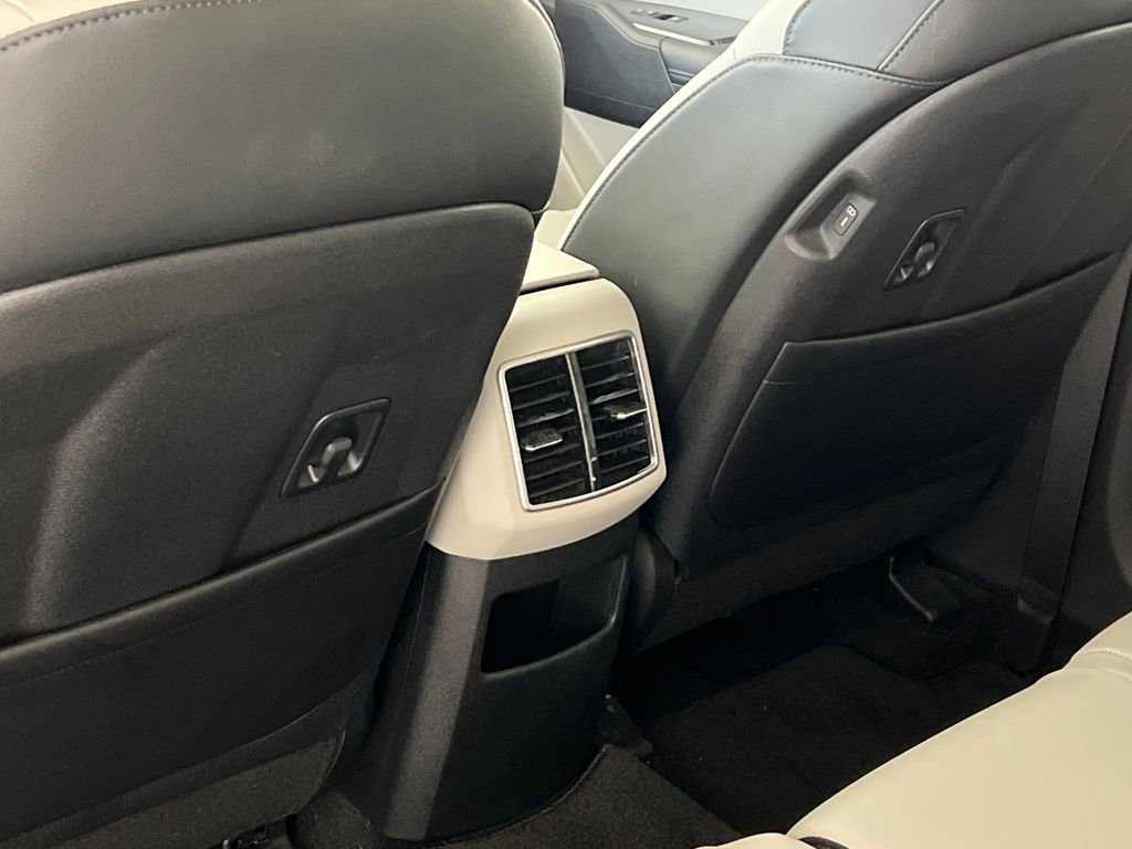 Used 2023 Kia Sportage EX image 42