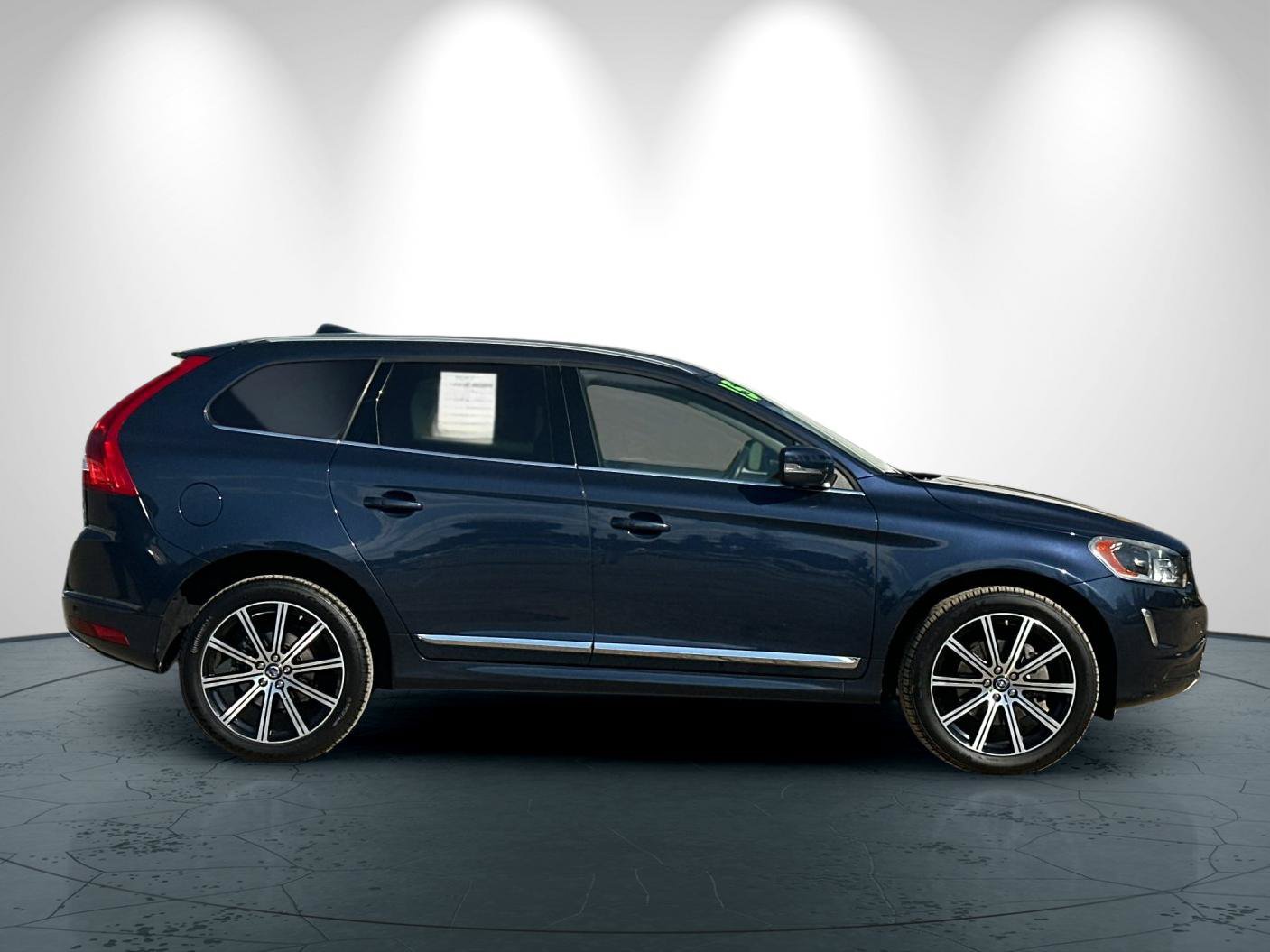 Used 2015 Volvo XC60 T6 Platinum AWD/4WD image 3