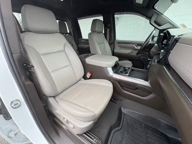 Used 2024 Chevrolet Silverado 2500 LTZ w/ LTZ Plus Package image 39
