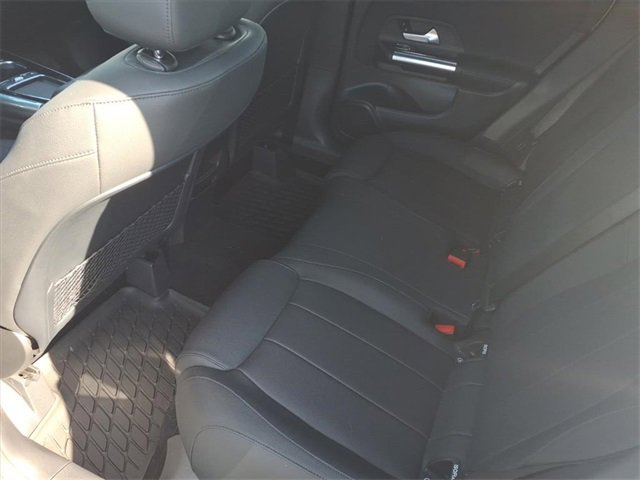 Used 2026 Mercedes-Benz GLA 250 4MATIC image 13