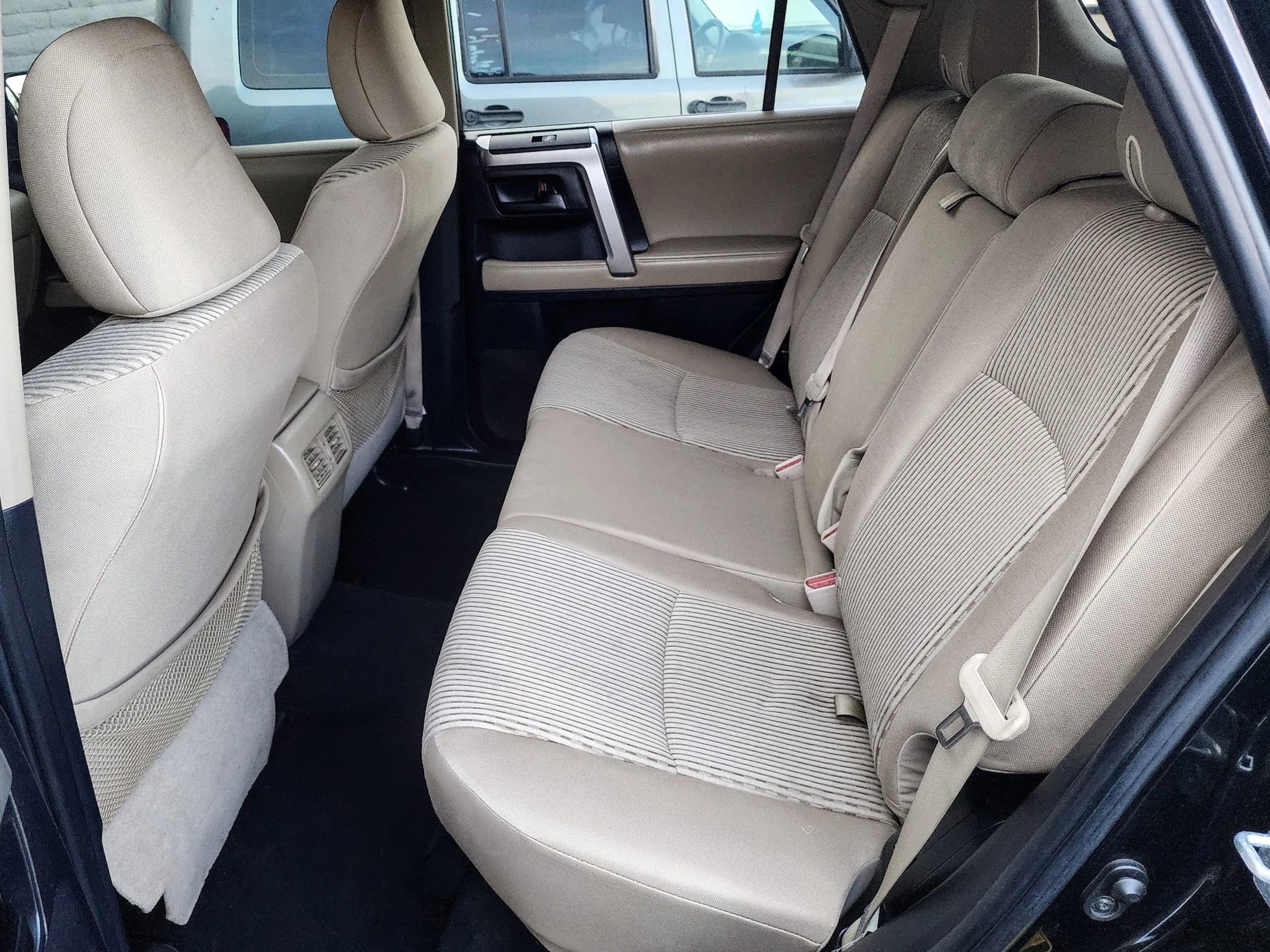 Used 2013 Toyota 4Runner SR5 image 36