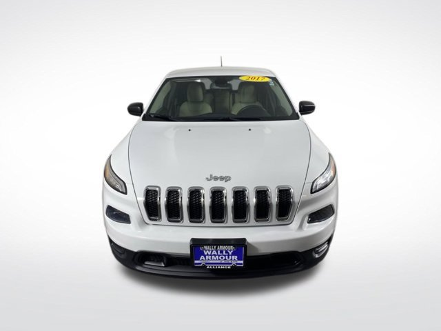 Used 2017 Jeep Cherokee Sport AWD/4WD image 9