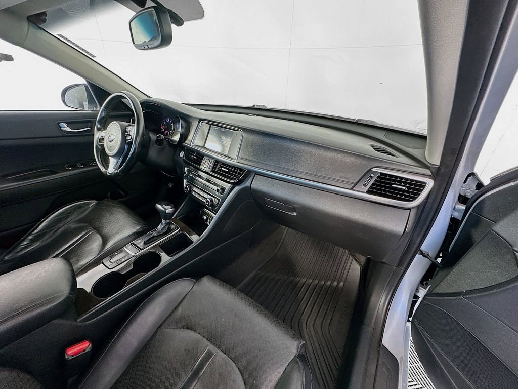 Used 2018 Kia Optima EX w/ Premium Package FWD image 26