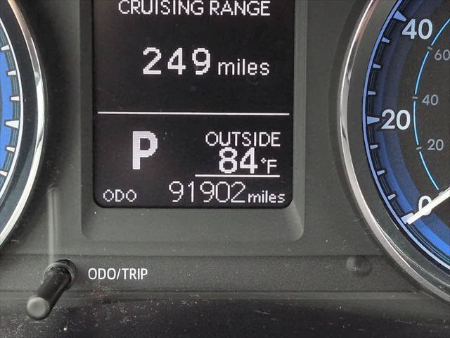 Certified 2017 Toyota Corolla LE w/ LE Premium Package w/Moonroof FWD image 25