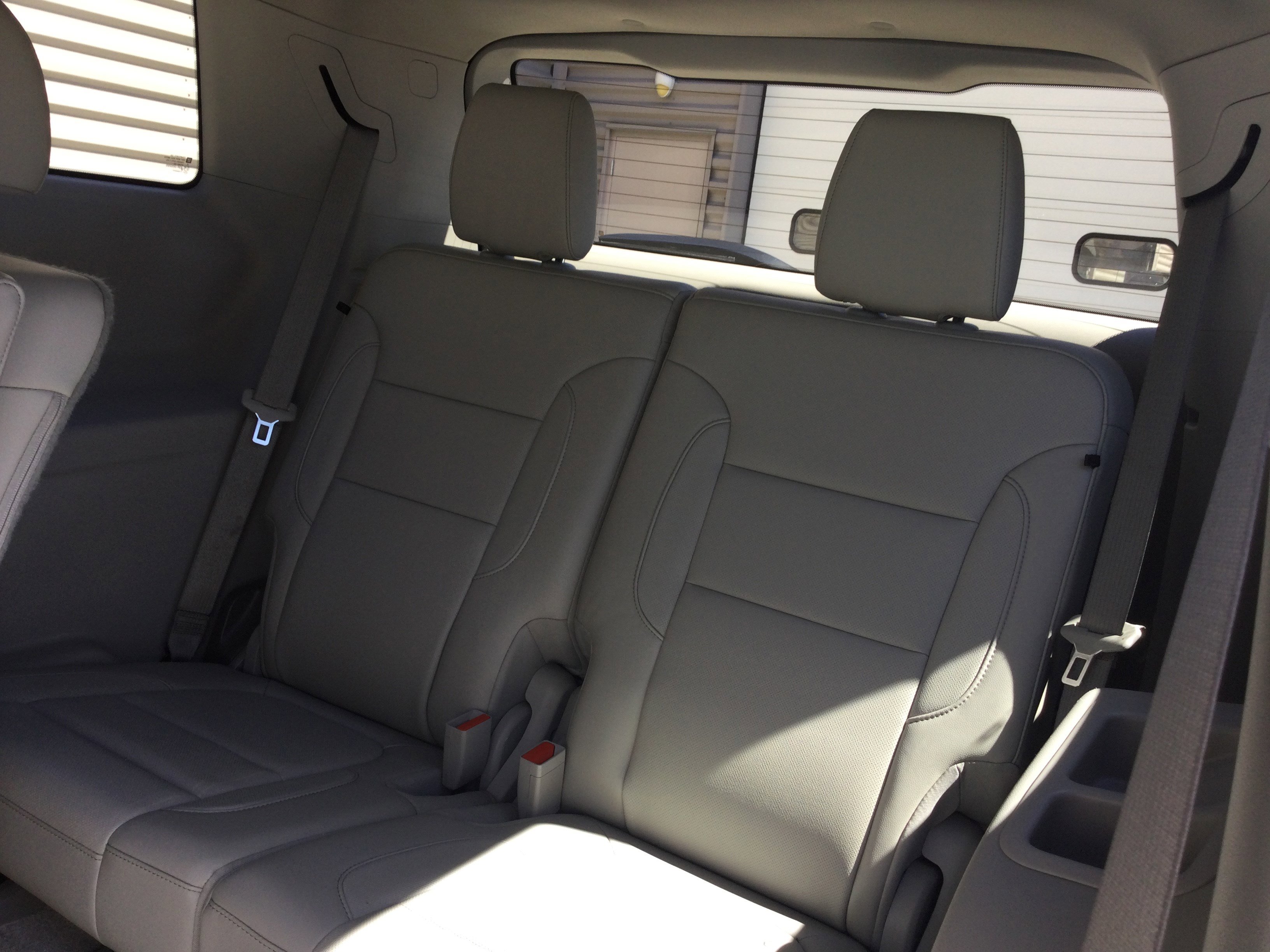 Used 2020 GMC Acadia SLT image 6