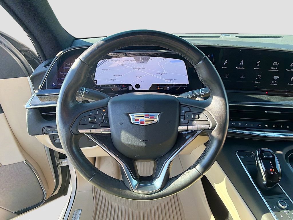 Used 2022 Cadillac Escalade ESV Premium Luxury image 11