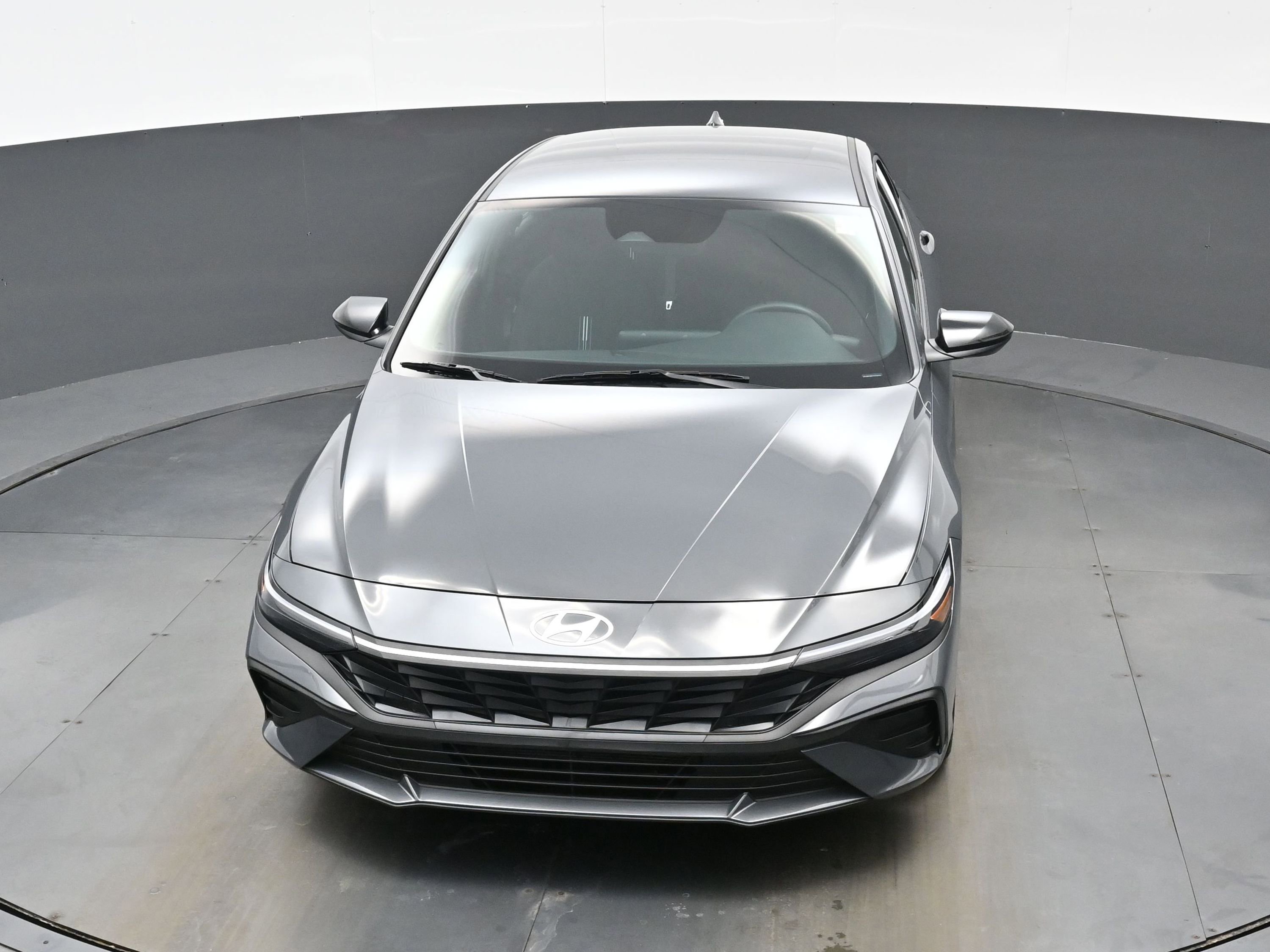 Certified 2025 Hyundai Elantra SEL image 39