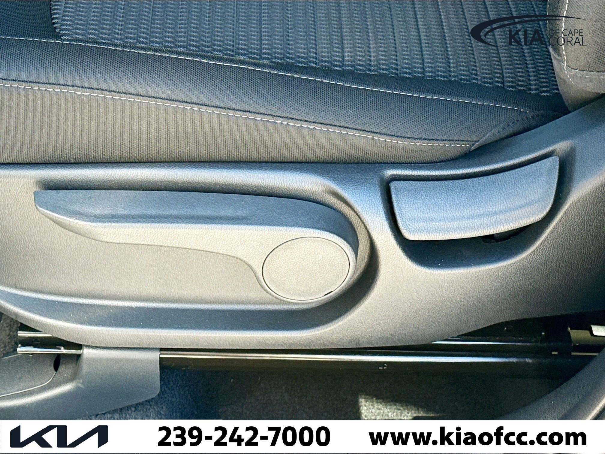 New 2026 Kia Sorento LX image 24