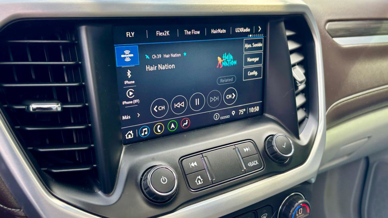 Used 2021 GMC Acadia SLT AWD/4WD image 21