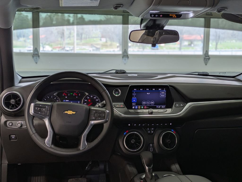Used 2021 Chevrolet Blazer LT AWD/4WD image 4